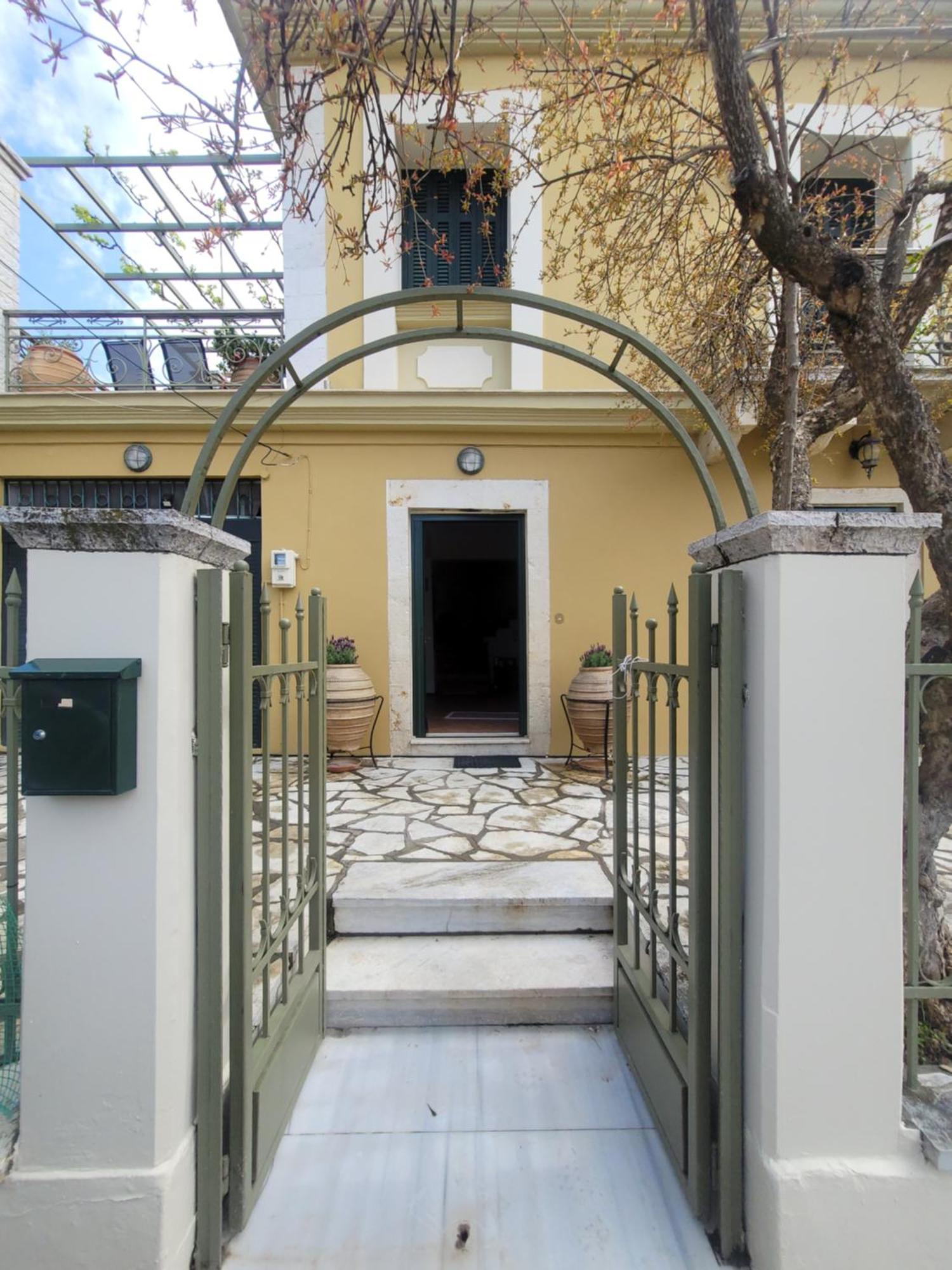 Palairos Historic Property ภายนอก รูปภาพ
